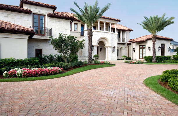 Best Custom Driveway Pavers  in Rural Retreat, VA